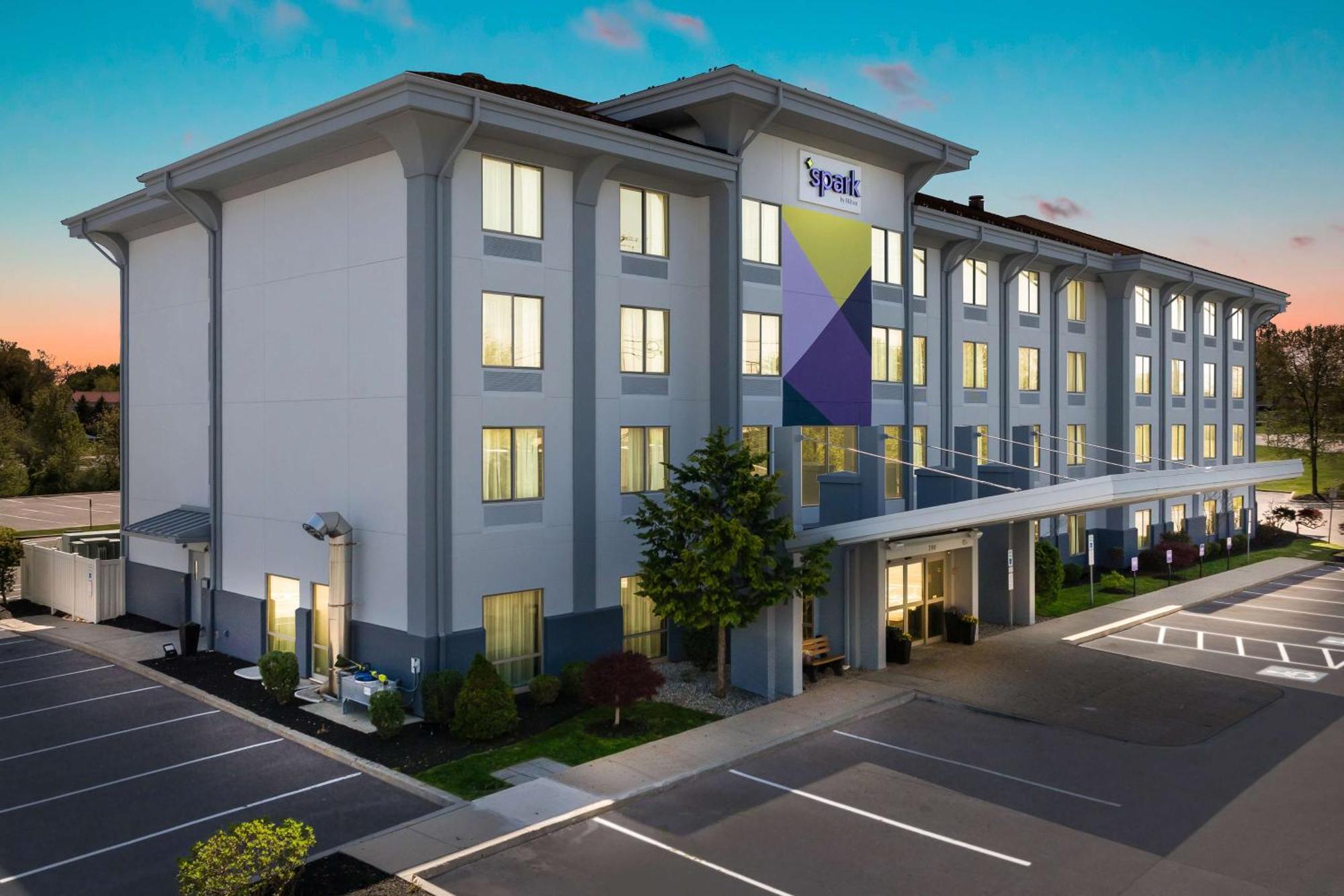 Spark By Hilton Exton Exterior foto
